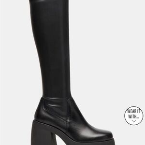STEVE MADDEN BLACK PLATFORM BOOTS